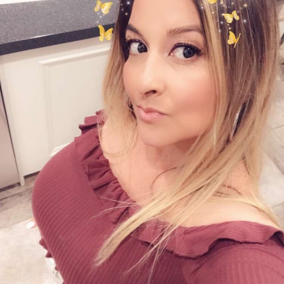 Meet your Posher, Coco - Picture 8 of 8